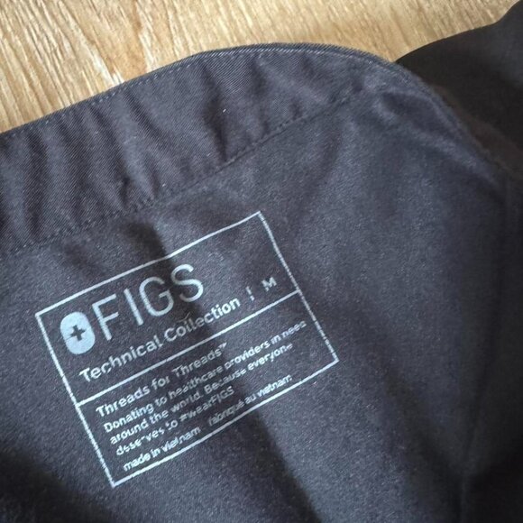 FIGS Black Oversized Rafaela Scrub Top & Zamora Joggers Set Size M - Picture 3 of 5